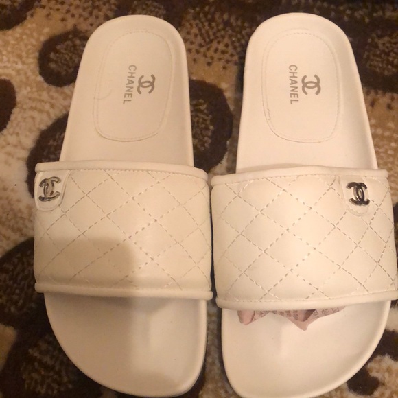 🆕 Cc Summer Sandals - Picture 3 of 6